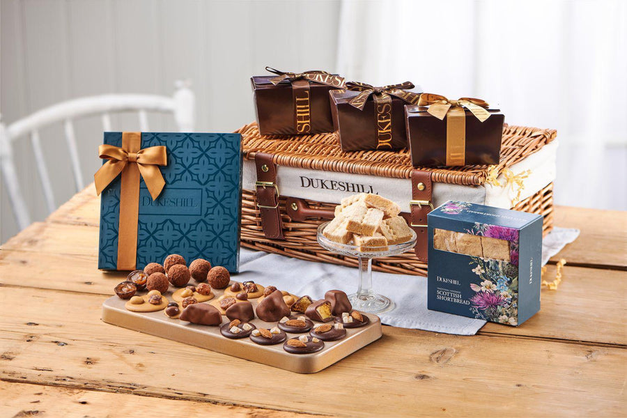 Wedding Gifts & Hampers