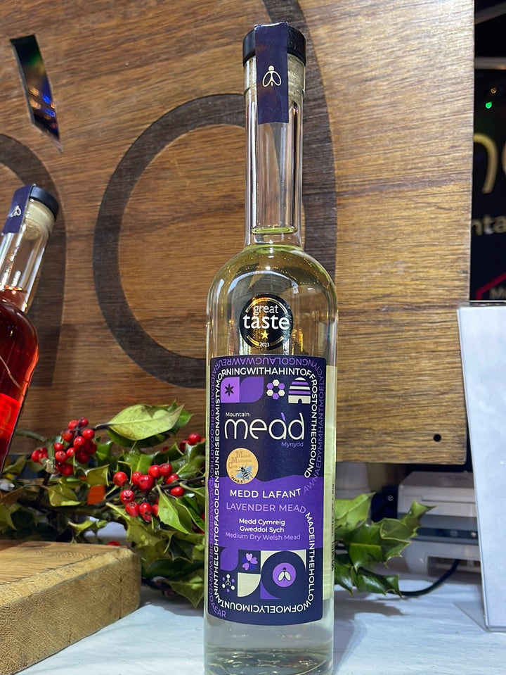 Lavender Mead - Medd Lafant: Medium Dry Traditional Mead 500ml